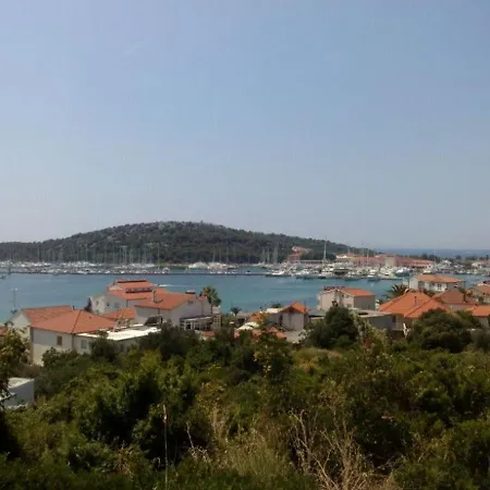 Branislav Appartement Rogoznica (Sibenik-Knin)